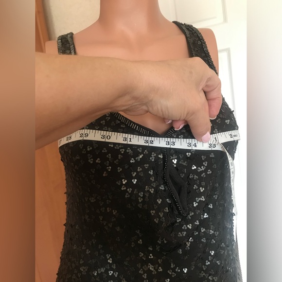 Compagnia Italiana sequence and beads sleeves top in dark olive color. Size 42 - Picture 5 of 9